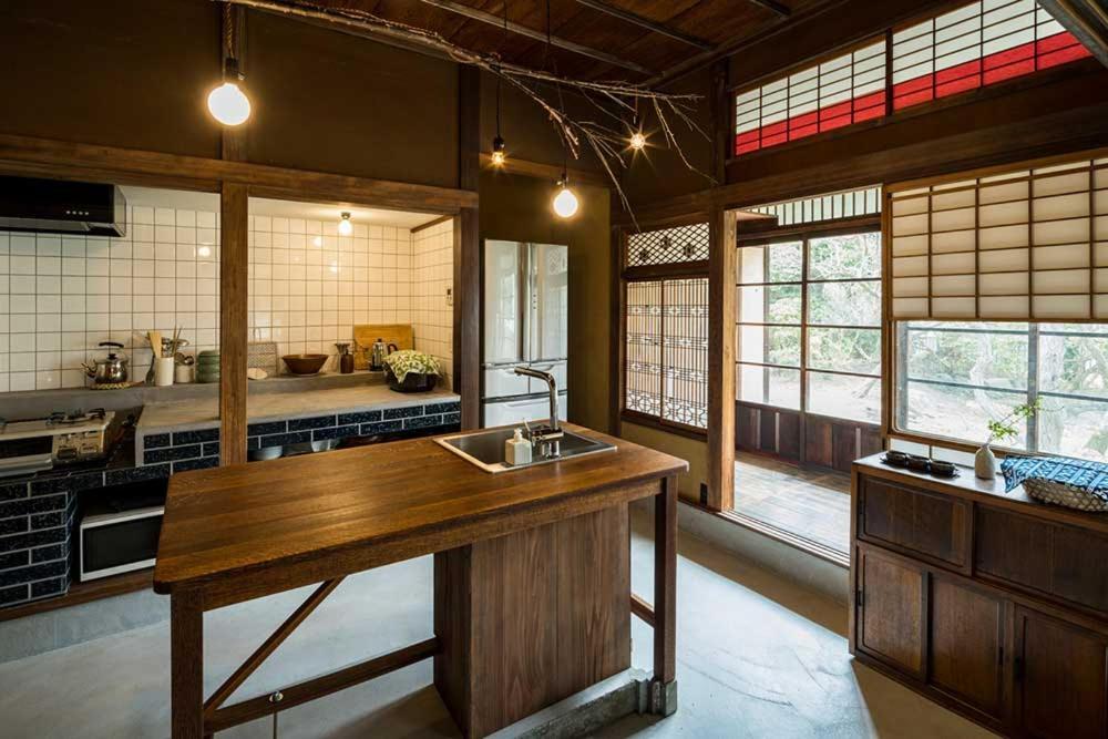 ホテル 平野邸 葉山町 エクステリア 写真
